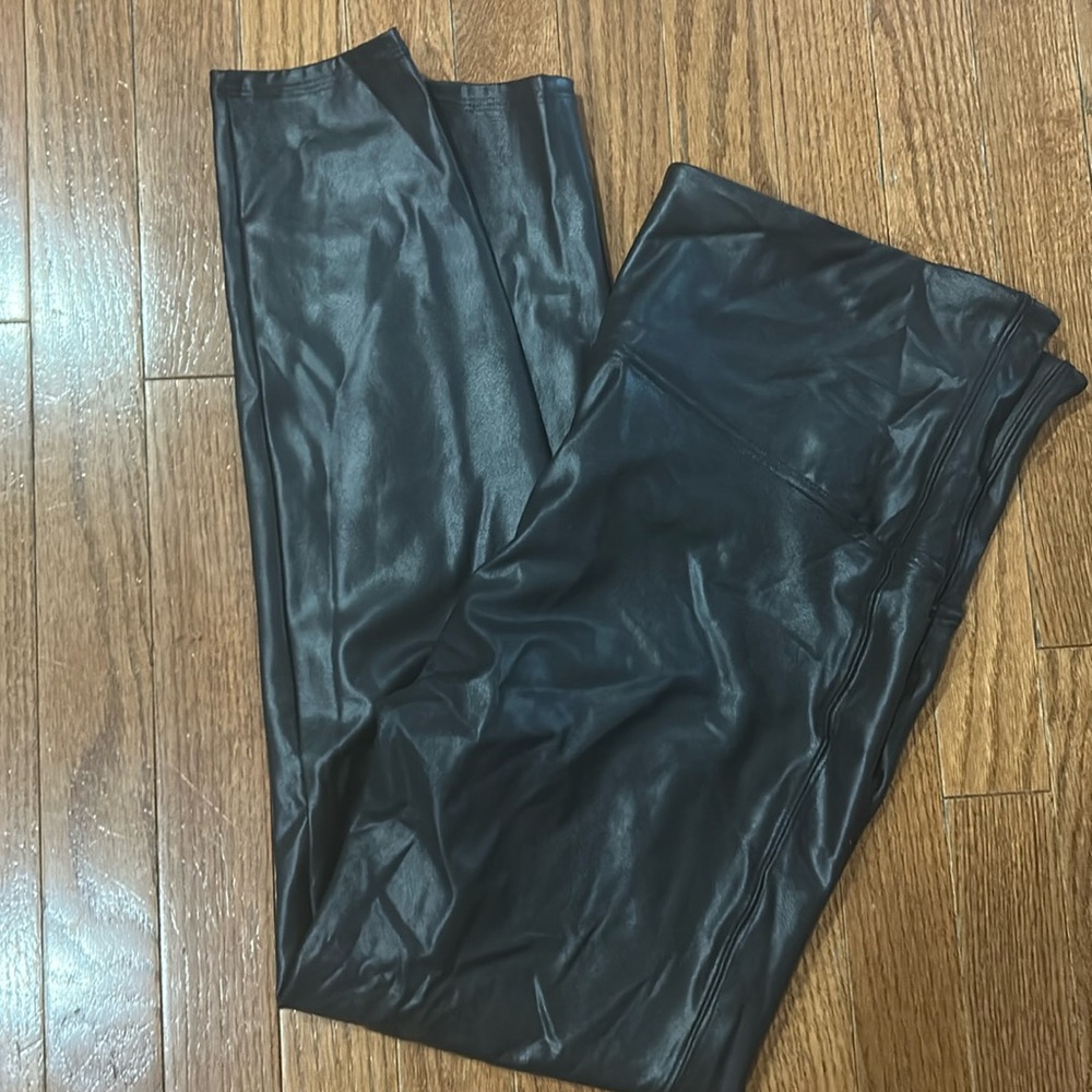 Spanx leather like leggings